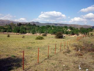 Foto 17 de LOTEO “VILLA SAN BENITO” - LA CUMBRE. LOTEO UNICO Y EXCLUSIVO. NATURALEZA. GOLF. EXCLUSIVIDAD. LOTES CON ESCRITURA. ALUMBRADO. TODOS LOS SERVICIOS. FI