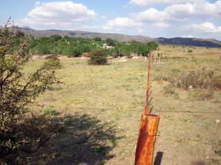 Foto 23 de LOTEO “VILLA SAN BENITO” - LA CUMBRE. LOTEO UNICO Y EXCLUSIVO. NATURALEZA. GOLF. EXCLUSIVIDAD. LOTES CON ESCRITURA. ALUMBRADO. TODOS LOS SERVICIOS. FI