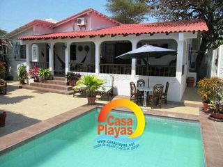 Casa de Alquiler en Playas con piscina para 16 personas