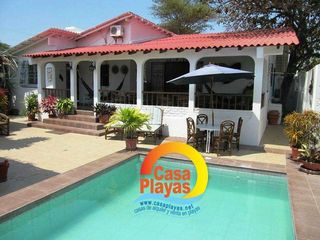 Foto 1 de Casa de Alquiler en Playas con piscina para 16 personas