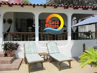 Foto 23 de Casa de Alquiler en Playas con piscina para 16 personas