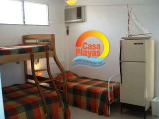 Foto 20 de Casa de Alquiler en Playas con piscina para 16 personas
