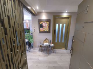 Foto 1 de DEPARTAMENTO EN VENTA URDESA CENTRAL. TOTALMENTE REMODELADO. EXCELENTES ACABADOS.