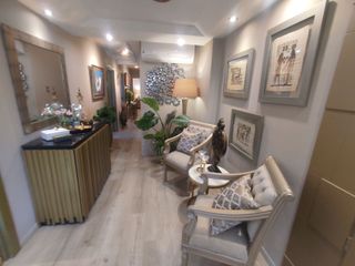 Foto 6 de DEPARTAMENTO EN VENTA URDESA CENTRAL. TOTALMENTE REMODELADO. EXCELENTES ACABADOS.