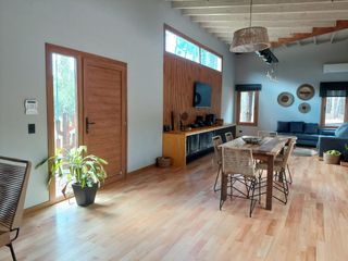 Foto 3 de NO DISPONIBLE Casa en alquiler con Hidromasaje Pinamar Alamos