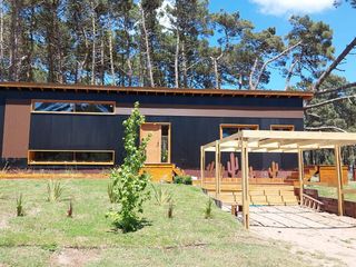 Foto 2 de NO DISPONIBLE Casa en alquiler con Hidromasaje Pinamar Alamos