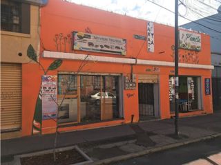 Foto 5 de VENDO EDIFICIO RENTERO ESQUINERO LOCALES -RESTAURANTE- MARISCAL