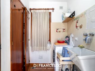 Casa de  5 ambientes en Venta en Pinamar - Fragata La Victoria 3852