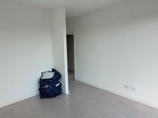 Departamento en venta - 2 Dormitorios 2 Baños - 82Mts2 - Villa Soldati