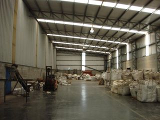 Foto 2 de galpon /deposito en alquiler / parque industrial y tecnologico de quilmes