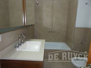Semipiso en venta en Quilmes Este