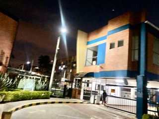 Foto 2 de apartamento en venta en britalia. Cod V24706