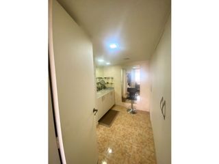 Venta Apartamento El Poblado Arriba Avenida en  Loma de Televida
