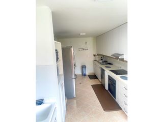 Venta Apartamento El Poblado Arriba Avenida en  Loma de Televida