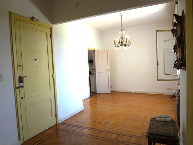 ALQUILO 3 AMBIENTES AV. CARLOS CALVO 4198