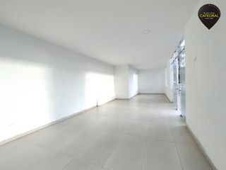 Foto 3 de Local de arriendo en Plaza Baguanchi – código:20659