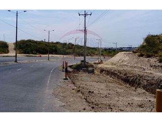 Foto 1 de Venta de Terreno Industrial en Manta/Manabí