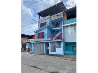 Piso, 300 m²