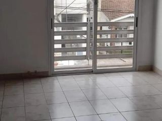 Departamento 2 Ambientes- Terraza- Parrilla- Ituzaingó Norte