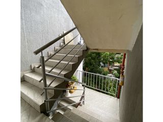 En venta apartamento Vipa Amarilla (piso 4 acceso por escaleras)
