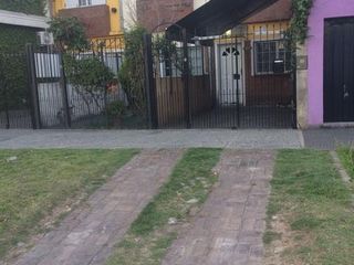 Triplex en venta en Quilmes Oeste
