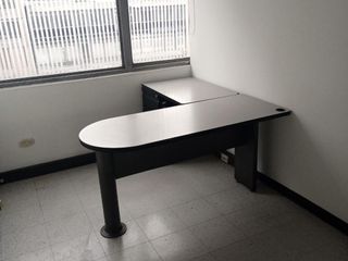 Foto 8 de oficina en arriendo/venta en centro. Cod V23755