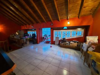 Casa en  venta sobre lote propio 7 amb garage patio terraza y playroom