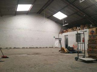 Foto 10 de VENTA BODEGA NORTE DE QUITO EN MONTESERRIN
