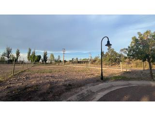Foto 5 de VENDE LOTE EN RINCON DE ARAOZ barrio pirvado