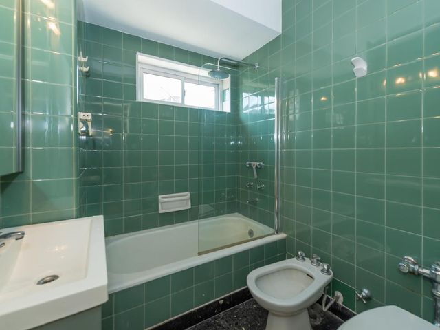 Venta Departamento 5 dormitorios, cochera, terraza, balcón Recoleta