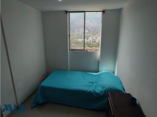 Venta de apartamento en unidad de Bello-Machado(MLS#246723)