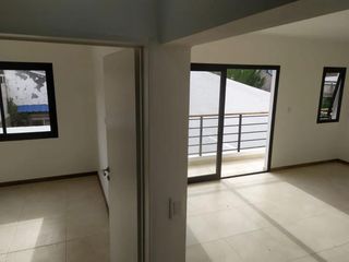 PH en venta - 1 dormitorio 1 baño - Cochera - 80mts2 - Quilmes Oeste