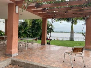 Foto 5 de departamento de venta con vista al rio Samborondón