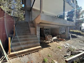 Casa  a Estrenar en barrio cerrado ALTOS DE QUINCHAHUALA- San Carlos De Bariloche