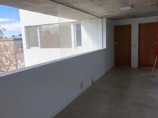 Departamento en alquiler - 1 dormitorio 1 baño - Cochera - 49mts2 - La Plata