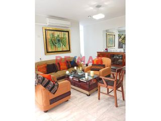 Foto 15 de Vendo Dpto. Flat Remodelado Primer Piso Urb. El Golf Con Cochera.Área 125 M2
