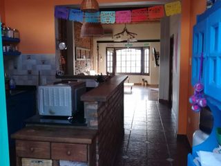 Foto 9 de MUY BUENA CASA VIAMONTE AL 2000 SOBRE LOTE DE 10 X 44