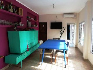 Foto 14 de MUY BUENA CASA VIAMONTE AL 2000 SOBRE LOTE DE 10 X 44