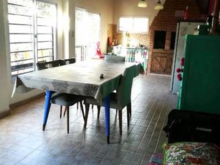 Foto 16 de MUY BUENA CASA VIAMONTE AL 2000 SOBRE LOTE DE 10 X 44