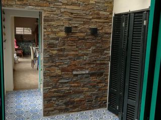 Foto 19 de MUY BUENA CASA VIAMONTE AL 2000 SOBRE LOTE DE 10 X 44