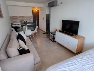 Foto 4 de Espectacular monoambiente seminuevo en VENTA en Gral. Paz al 100, Barrio Sur