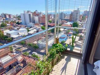 Foto 8 de Espectacular monoambiente seminuevo en VENTA en Gral. Paz al 100, Barrio Sur
