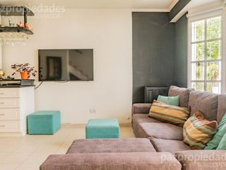 Venta- PH - 4 ambientes - San Martín al 4400 - Canal V