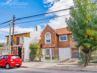Venta- PH - 4 ambientes - San Martín al 4400 - Canal V