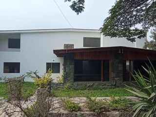 Casa 225 M2 Cuadro Letra B Chaclacayo