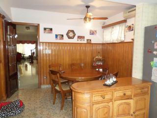 Foto 37 de Espectacular Casa 6 Ambientes En Venta En Ramos Centro