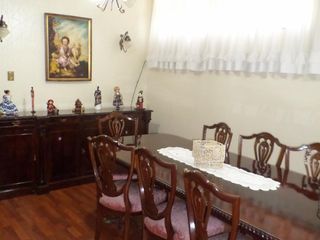 Foto 1 de Espectacular Casa 6 Ambientes En Venta En Ramos Centro
