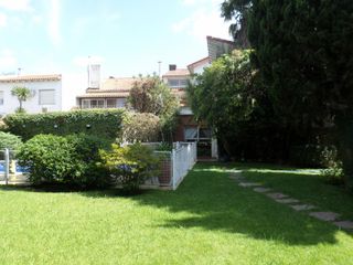 Foto 42 de Espectacular Casa 6 Ambientes En Venta En Ramos Centro