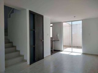 Foto 1 de Se vende casas en llanos de calibío etapa 2 sobre planos