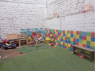 Foto 4 de Venta de Casa Oportunidad de Inversión
Venta de  casa de 2 pisos más azotea en Urb. San Isidro I Etapa
Ubicada en Calle Cristal Mz Q Lote 07, cerca